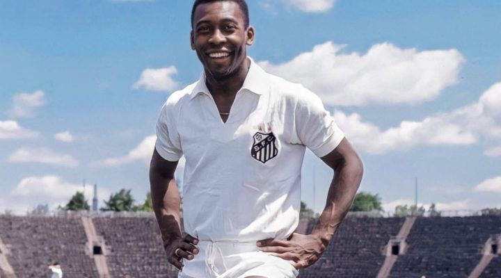 پله با پیراهن سانتوس